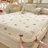Lençol de Elástico de Lã de Leite Classe A de Inverno com Veludo Extra Ajustado Peça Única Capa de Lençol com Elástico Capa de Colchão de Lã Coral Capa Protetora Capa de Lençol para Cama de Solteiro