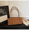 Bolso Baguette de Terciopelo PU Rojo de Moda de Gran Capacidad para Mujer, Nuevo Bolso de Hombro/Axila Tendencia 2026, Bolso de Mano