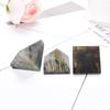 Pirâmide de feldspato natural de 3 cm do Mar da China Oriental, joias energéticas para decoração de casa, fabricantes por atacado