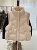 Colete Novo Outono/Inverno 2026 Colete Gola Alta Jaqueta Puffer Sem Mangas Tricô Patchwork Emagrecedor Valorizador Feminino Tendência