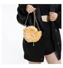 Nova Bolsa de Ombro Feminina Pista de Corrida Transfronteiriça 2025 Nova Bolsa de Ombro Transversal Feminina Formato de Caracol em Acrílico para Noite