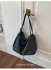 Bolso de mezclilla de gran capacidad estilo relajado para mujer, nuevo modelo 2026, bolso de hombro/cruzado ligero y versátil, bolso tote vintage