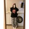 Pijama Feminino 2025 Conjunto Único de Loungewear de Inverno, Pode Ser Usado Fora, Meio Veludo Espessado, Pode Ser Usado Fora