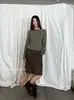 T-PLATFORM 2026 Moda Retrô de Inverno Elegante Emagrecedor Cintura Alta Camurça Pelúcia Midi Saia 26195
