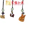 Yiming Xianyuan Escultura em Sândalo Pingente de Desenho Animado Acessórios para Celular Escultura em Madeira DIY Pingente de Animal Fofo Pendente para Bolsa