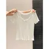 Camiseta Feminina de Verão Slim-Fit com Decote em U, Manga Curta e Acabamento em Renda, Camada Interna Franzida com Laço Estilo Puro Desejo