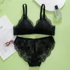Conjunto Íntimo Feminino Sexy Lindo Renda Vazada nas Costas Confortável Suporte Macio Conjunto de Sutiã Push-Up Sem Aro