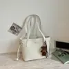 Bolsa de Viaje de Alta Gama para Mujer 2026 Nuevo Verano Moda Retro Bolso de Hombro Versátil Bolso Tote de Gran Capacidad