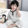Pijama de Verano Delgado para Niños 2025 Nueva Ropa Rayada de Aire Acondicionado para Bebés, Ropa de Casa de Algodón para Niños de Verano