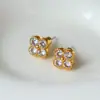 Lujo Accesible Europeo y Americano, Exquisitos, Compactos, Pendientes de Zirconia de Cuatro Hojas Coloridos, Pendientes de Moda y Versátiles para Primavera y Verano, de Nicho y Gama Alta