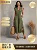 Vestido de verão sem mangas com decote V, feito sob medida para mulheres, em algodão e linho, com cintura de cordão, bolsos grandes, fendas laterais e comprimento médio para um visual elegante.