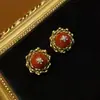 Chapado de Cobre Antiguo Occidental Medio 18 Oro Vintage Viejo Combinado con Flor de Diamante Pequeño Diseño de Piedra Natural Roja