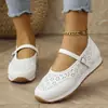 Comercio exterior hueco 2025 transfronterizo cómodo verano deportivo casual para mujer talla grande hebilla punta redonda perforados zapatos modelo nuevo
