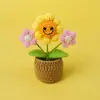 Flor de Lã Feita à Mão Pequena Planta em Vaso Produto Acabado Presente para o Dia do Professor Girassol de Crochê Decoração de Mesa