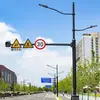 Fabricante Original de Qingdao Produz Postes para Iluminação Pública, Luminárias de Rua Inteligentes, Postes Integrados e Postes Solares para Iluminação Pública, com Suporte para Personalização