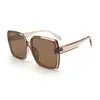 Gafas de sol cuadradas de montura grande a la moda, para adelgazar, protección UV, lente de nailon, para uso diario, sencillas, para mujer