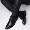 Sapatos de Couro Masculinos Casuais Britânicos de Primavera e Outono, Formais para Negócios, com Aumento Interno, Sapatos Atacado, Sapatos Casuais