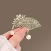 Broche Flor Ojo de Gato en Forma de Abanico, Corsage Versátil de Alta Gama para Mujer, Pin Creativo, Ropa Anti-Exposición, Elegantes Accesorios de Estilo Antiguo