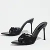 Suministro Transfronterizo de Zapatos de Tacón Alto con Tiras, Encaje Bordado y Puntera Puntiaguda para Mujer, Mules Elegantes y Versátiles para Clubes Nocturnos de Primavera y Verano