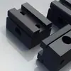 Peças de polietileno de peso molecular ultra-alto com formato especial, peças processadas de UHMWPE de alta densidade, peças de processamento de componentes de UPE resistentes ao impacto
