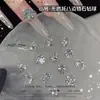 Decoração de Nail Art Bola de Diamante Cintilante com Zircônia Rosa e Padrão de Rosa Octogonal, um Novo Acessório de Unha Tendência