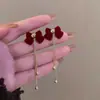 Brincos de Pérola com Laço Vermelho para Outono e Inverno Brincos de Luxo Femininos 2025 Novo Estilo Chinês Brincos Vermelhos