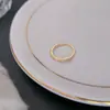 Anillo de Moda Nuevo Joyería Exquisita Simple Anillo Delgado Completo de Diamante para Mujer Suave Bonito Elegante Simple Combinable con Todo