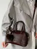 Cross2026 Otoño Nuevo Estilo Coreano Nicho Bolso de Mano para Mujer Bolso de Hombro Casual Alta Apariencia Elegante Bolso Cuadrado Pequeño