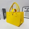 Bolsa de Feltro com Logo Personalizado, Bolsa de Mão Fashion Simples de Novo Estilo, Bolsa Tote de Feltro Criativa para Empresas, Feita Sob Medida