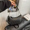 Bolsa de bolinhas da moda feminina 2026 nova bolsa transversal versátil super quente bolsa de ombro único debaixo do braço bolsa feminina de grande capacidade