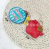 Colgante de Cuero Sintético de Fabricante Llavero de Aguacate de Dibujos Animados Corazón Encanto para Bolso de Moda Pequeño Adorno de Cuero de Caballo