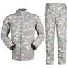 Conjunto de Uniforme Camuflado de Fábrica para Hombres, Traje Camuflado Resistente al Desgaste Estilo Militar de Manga Larga para Entrenamiento y Uso Táctico