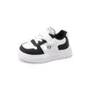 Novos Tênis Esportivos Infantis 2026, Sapatos para Meninas, Tênis Brancos, Tênis para Meninos, Sapatos Casuais Estudantis Respiráveis de Solado Macio, Modernos