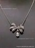 Collar de Mariposa con Lazo Chapado en Oro de Alta Gama para Mujer, Collar de Gota de Agua, Diseño de Nicho de Lujo Ligero, Venta Directa del Fabricante
