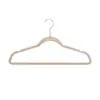 Perchas Antideslizantes Afelpadas para Abrigos Negros Trajes de Hombre Perchas de Terciopelo Sin Costuras Venta Directa al Por Mayor Tienda de Ropa
