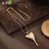 Cadena de Hueso de Serpiente Trenzada Nueva Amor Transfronteriza Colgante Largo Collar Largo Versátil Simple de Gama Alta con Forma de Corazón para Mujer Venta al por Mayor