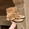Versão em Pele de Ovelha do Novo Estilo Fashionável de Menina Popular Sandálias de Bico Redondo com Tiras de Fivela de Dedo do Pé Meia-Canela em Couro Genuíno para Mulheres, Novo Modelo de Primavera e Outono