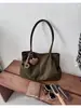 Bolso tote de moda para mujer estilo retro transfronterizo con textura de gamuza, gran capacidad, adecuado para ir al trabajo, bolso de hombro para mujer, y se puede llevar bajo el brazo