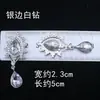 Colar DIY Feito à Mão Pingente de Coroa Liga Metálica Vazado Strass Fivela Plana Base com Padrão de Renda Placa de Strass Acessórios