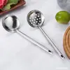 Venta al por mayor de fábrica 6 cm 7 Mango Redondo Cuchara para Sopa Colador Concha Acero Inoxidable Cucharón para Sopa Colador Cuchara para Olla Caliente Vajilla Utensilios de Cocina Más Vendido