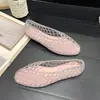 Zapatos de malla cerrados para mujer transfronterizos, sandalias planas de gelatina de cristal, zapatos casuales slip-on cómodos huecos, antideslizantes y versátiles