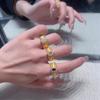 Anillo Huevo de Paloma Exagerado Moldeado Europeo y Americano Edición Ancha Diamante Nueva Raya Piedra Natural 2025