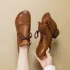 Botines Elegantes de Tacón Bajo, Piel Suave, Suela Suave, Versátiles, Modernos, Estilo Retro, Punta Redonda, Tacón Grueso, Nuevo Estilo Otoño/Invierno 2026