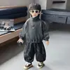 Traje para Niños 2289 2026 Otoño Nuevo Estilo Coreano Moda Tendencia Sudadera Conjunto de Dos Piezas Casual Primavera y Otoño