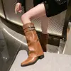 Marca nicho de moda punta fina tacón grueso caídas botas largas 2026 hebilla de remache estilo western caña alta botas largas de mujer mujer