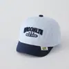 Gorra de Béisbol con Diseño Color-Blocking para Niños y Niñas, Elegante Gorro Infantil de Primavera y Verano, Gorra con Visera para Protección Solar al Aire Libre para Bebés, Venta al por Mayor