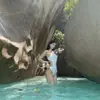 Hottie Pura y Sexy con Pecho Pequeño, Fruncido para Crear un Efecto Adelgazante, Cubriendo el Vientre, Sexy Estilo Retro Europeo y Americano, Nuevo Traje de Baño de una Pieza de Verano para Mujer
