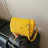Bolso para el hombro de moda casual urbana, nuevo de verano 2025, bolso de hombro casual con temperamento para mujer, bolso cruzado de color liso
