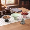 Plato de postre pintado en azul y blanco con pie alto, plato para frutos secos y pasteles de salón de té, plato pequeño de cerámica para frutas para uso doméstico, plato de té y postre para ofrendas budistas
