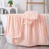 Al por mayor forro polar color liso franja ancha 3cm toalla corrugada engrosada suave toalla facial absorbente toalla de baño para el hogar